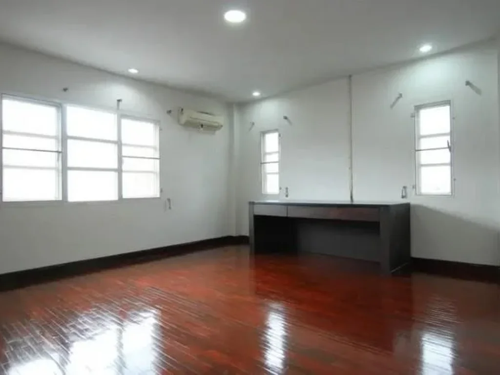 For Rent ทาวน์โฮม 3 ชั้น ซอยลาดพร้าววังหิน34 ย่านลาดพร้าว