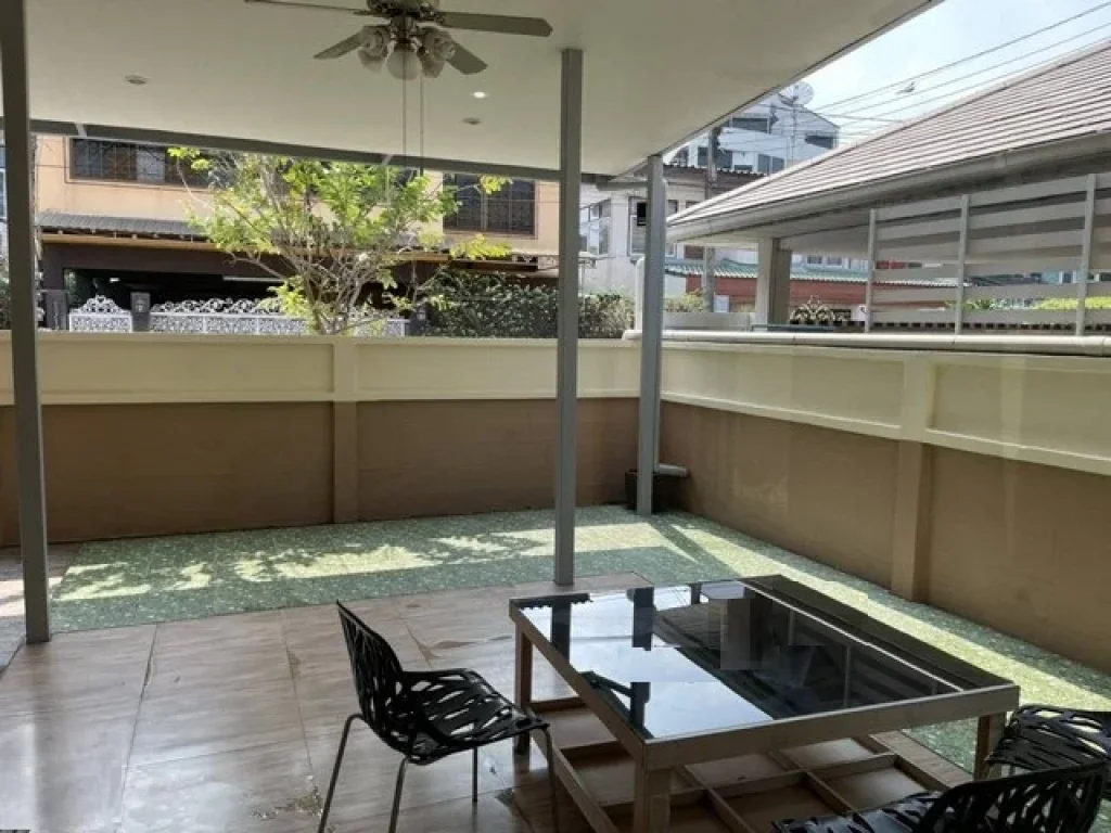 ประกาศให้เช่าบ้านเดี่ยว 4 bedrooms ย่านซอยวิภาวดี20 ทำเลดี เหมาะพักอาศัย ใกล้การบินไทย