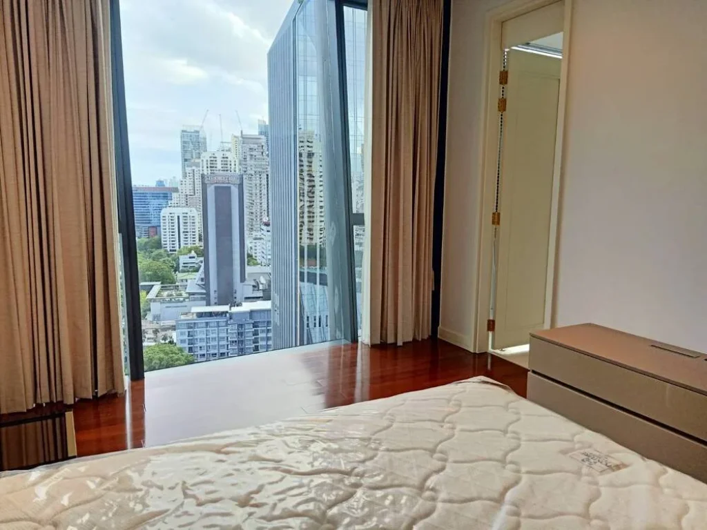 Brand New Marque Sukhumvit 3 Bedroom for rent PhromPhong ให้เช่าคอนโด มาร์คสุขุมวิท พร้อมพงษ์ 3 ห้องนอน 190sqm ห้องใหม่สวย มีครัวไทย ห้องแม่บ้าน