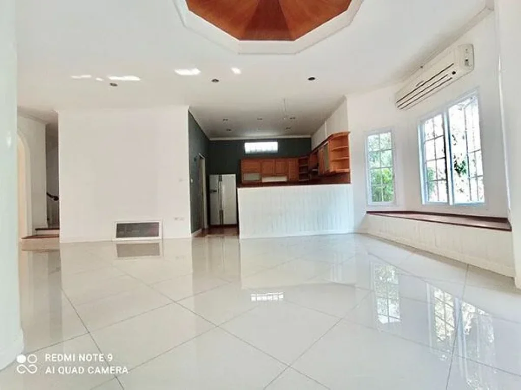 บ้านเดี่ยว 6 ห้องนอน พร้อมสวนและสระว่ายน้ำ Single house 6 beds with Garden and Pool