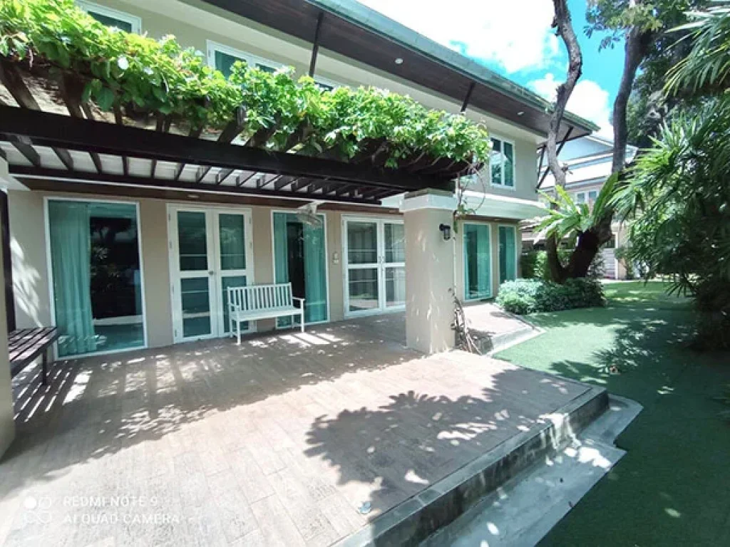 บ้านเดี่ยว 41 ห้อง ในเขตเอกมัย Single house 41 beds in compound at Ekamai