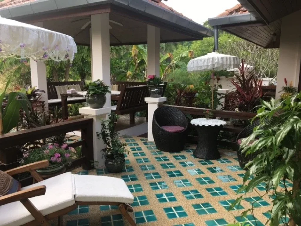 ขายบ้านสไตล์ยุโรปที่สวยงามในสันกำแพง เชียงใหม่ A beautiful European style house for sale in San Kamphaeng Chiang Mai