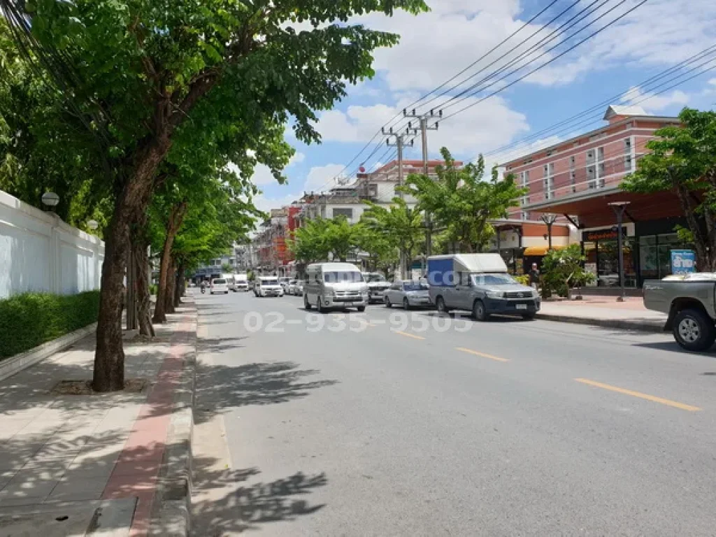 ขายที่ดิน ถนนพระราม 2 ซอย 50 เขตบางขุนเทียน กรุงเทพมหานคร