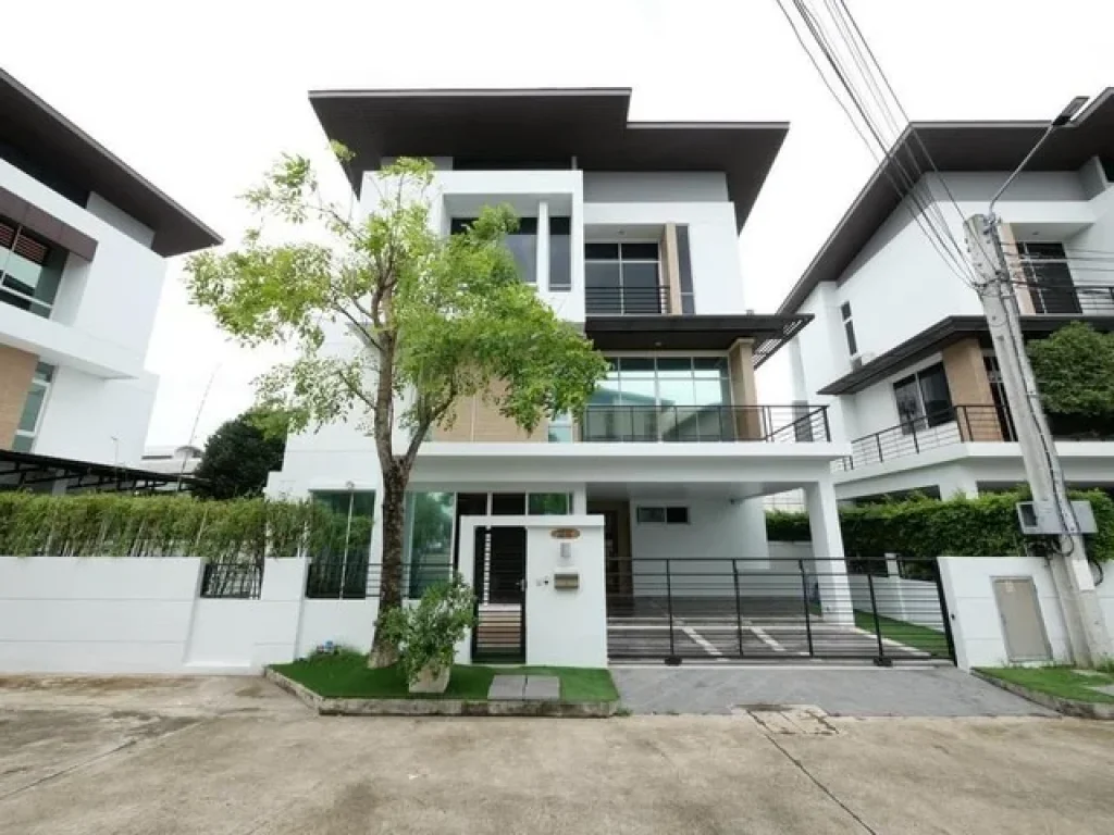 For Sale บ้านเดี่ยว 3 ชั้น หมู่บ้านเนอวาน่า บียอนด์ ไลท์ พระราม9