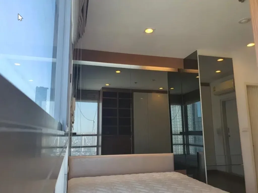 เช่าคอนโด 2 ห้องนอน 1 ห้องน้ำ Sathorn House สาธรเฮ้าส์ ขนาด 527 ตรม BTS สุรศักดิ์ ชั้น 44 วิวแม่น้ำเจ้าพระยา