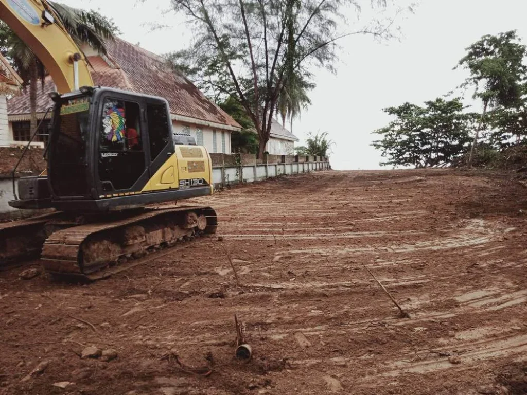 ขาย ที่ดินติดหาด ติดถนน 2 ไร่ 28 ตรว ตสะพลี อปะทิว จชุมพร