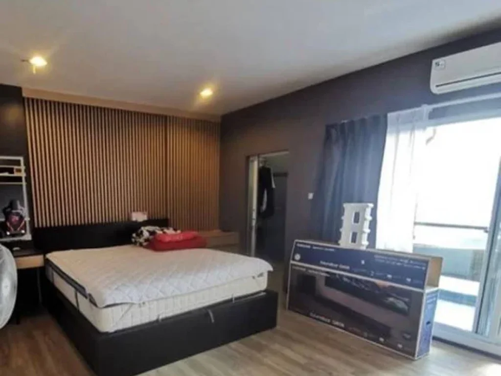 ขายคอนโด Country Complex 3 ห้องนอนที่บางนา For Rent 3 Bedroom Country Complex Condo at Bangna