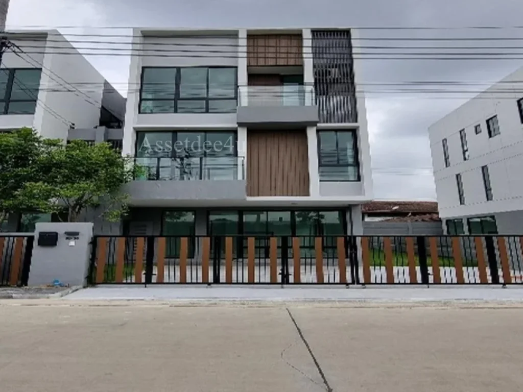 ให้เช่าโฮมออฟฟิศ 3 ชั้น โครงการนิว คอนเน็กซ์ ดอนเมือง Nue Connex House