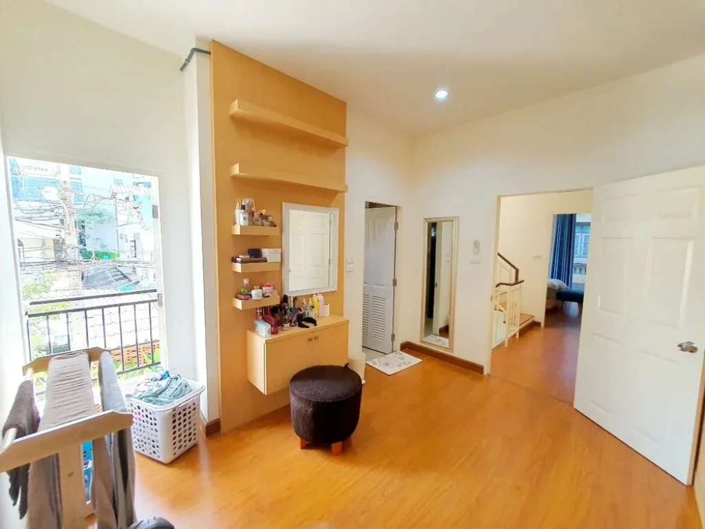 ขาย ทาวน์โฮม 3 ชั้น 189 ตรว Modern Life Townhome ห้วยขวาง ประชาอุทิศ 22 ย่าน รัชดา เหม่งจ๋าย