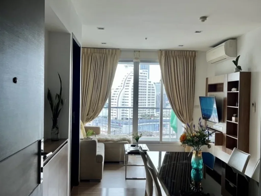 ขาย คอนโด Rhythm Sathorn ใกล้ BTS ตากสิน 65 ตรม 2 ห้องนอน 2 ห้องน้ำ พร้อมอยู่ สาทร