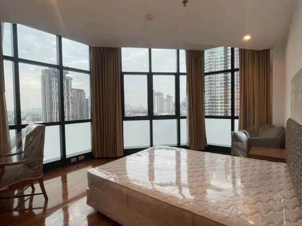 Sukhumvit Luxury Apartment 3 Bedroom for rent Thonglor Ekkamai ให้เช่า คอนโดสุขุมวิท 3 ห้องนอน 285sqm ห้องใหม่ กว้าง สวยมาก ใกล้ BTS ทองหล่อ เอกมัย