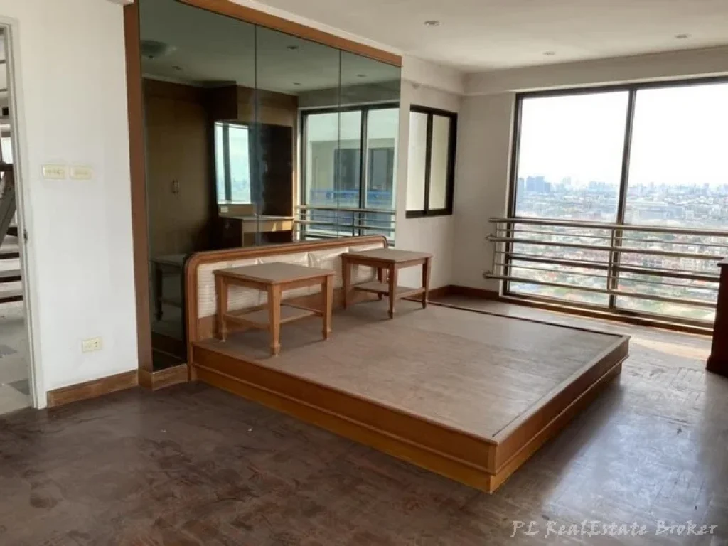 ขาย Regent Srinakarin Tower ห้อง penthouse 300 ตรม ใกล้รถไฟฟ้า ตรงข้ามตึกโมเดิร์นฟอร์ม