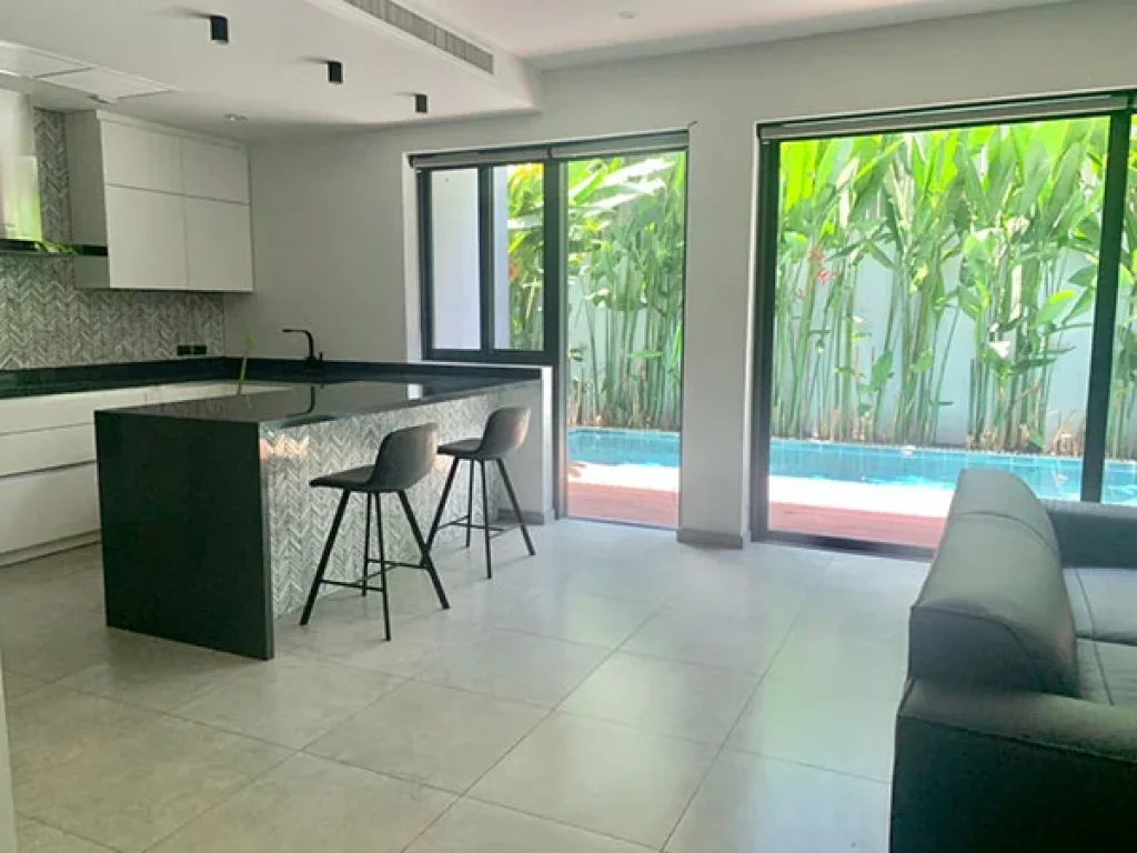 ให้เช่า บ้านเดี่ยว สวยและใหม่มาก พร้อมสระส่วนตัว ในสุขุมวิท For Rent A Modern amp New Single House with private pool in Sukhumvit