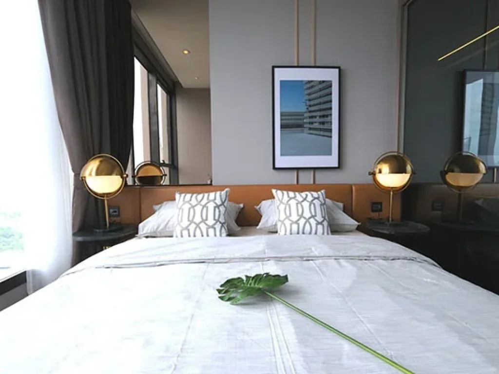 ดิ เอส แอท สิงห์ คอมเพล็กซ์ แบบ 1ห้องนอน พื้นที่กว้าง A Spacious Beautiful and Nicely Furnished 1Bed Unit at Asoke-Pechaburi Junction