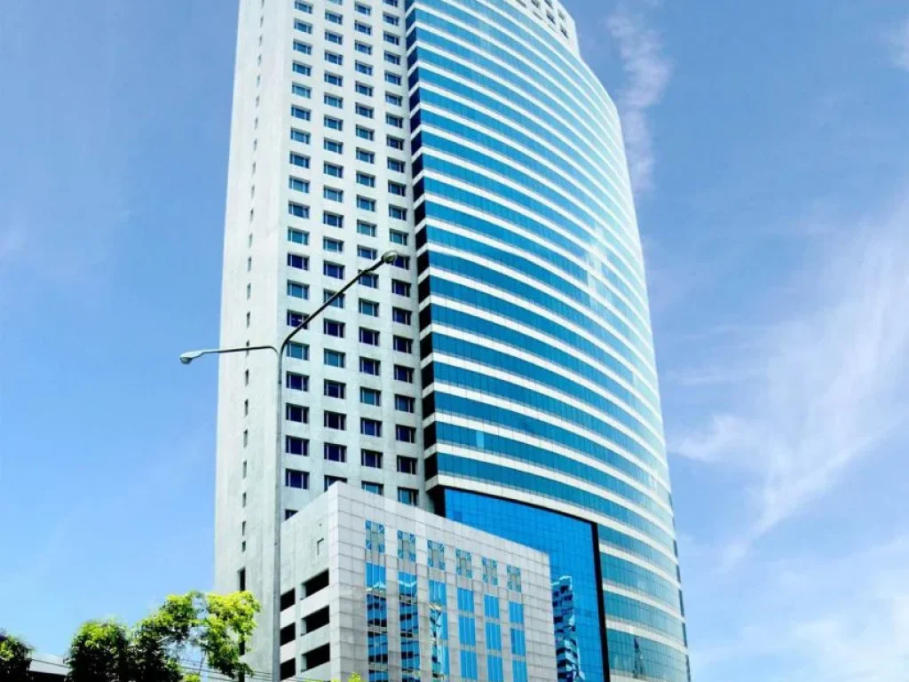 ให้เช่าออฟฟิศ Forum tower ใกล้ MRT ห้วยขวางเพียง 300 เมตร Office Forum tower For Rent