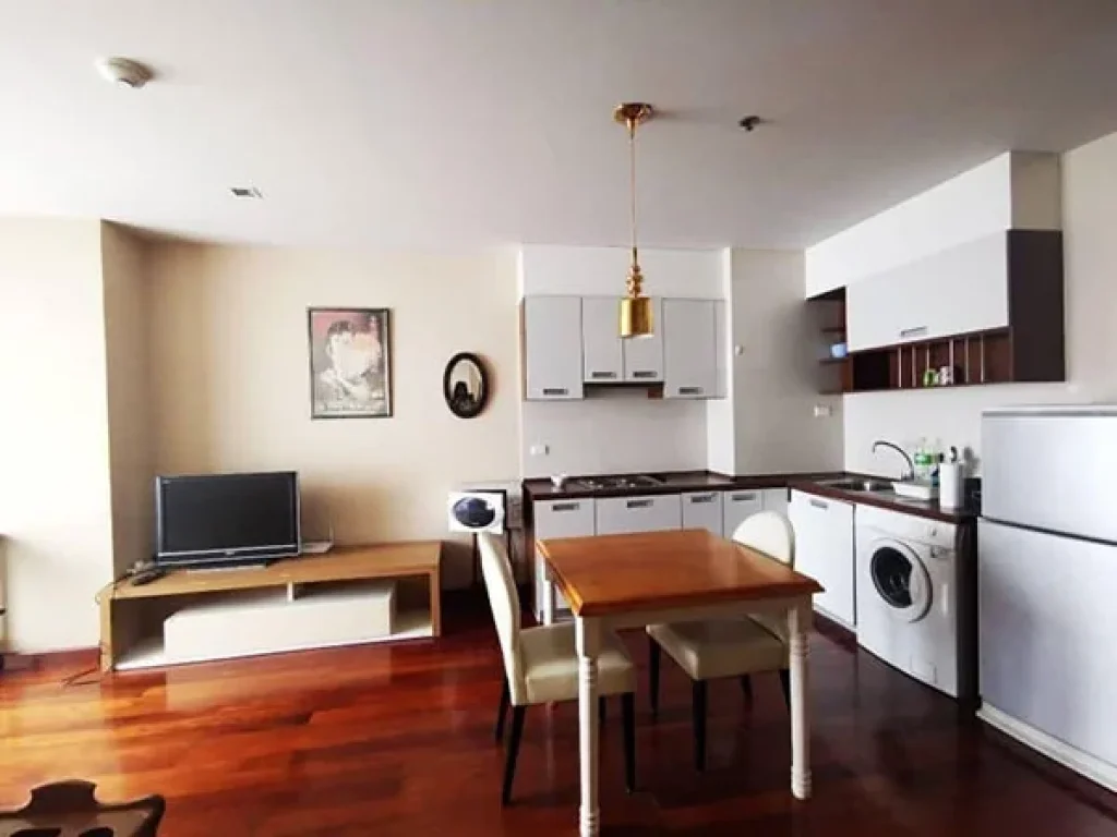 คอนโด Prime11 สุขุมวิท ซอย11 แบบ 2ห้องนอน แต่งสวย ห้องกว้าง ใกล้ BTS นานา A Renovated 2Bedroom Unit with Special Rental Price in Sukhumvit 11