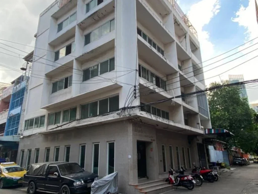 ขายอาคารพาณิชย์ ติดถนนเกษมราษฎร์ กรุงเทพฯ Building For Sale Kasemrad Road ทำเลดี ใกล้โลตัสพระราม 4