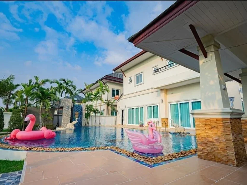 ขายด่วนบ้านเดี่ยว 2 ชั้นหลังใหญ่ Pool Villa พร้อมเฟอร์จัดเต็ม พัทยา ชลบุรี 