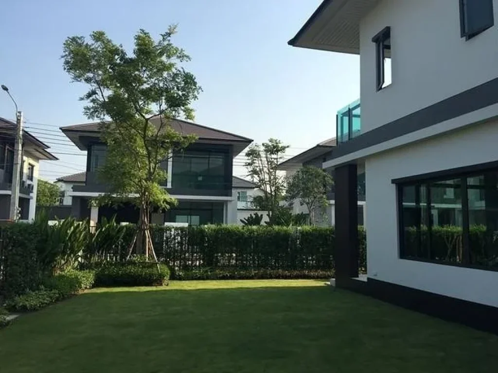 For Rent บ้านเดี่ยว พร้อมอยู่ หลังมุม เศรษฐสิริ กรุงเทพกรีฑา ถนนศรีนครินทร์-ร่มเกล้า