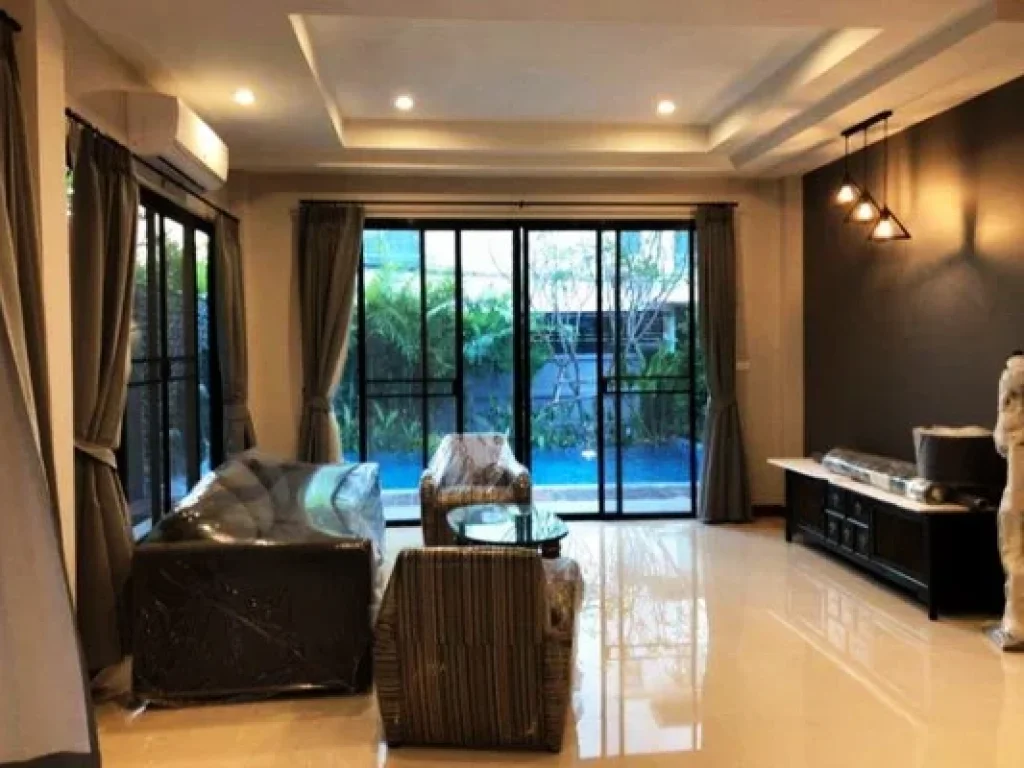 เช่า FOR RENT HOUSE PHRAKANONG WITH PRIVATE POOL 4 beds 4 baths 120 Sqw170000