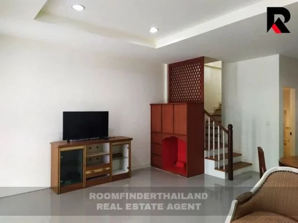 เช่า FOR RENT BAAN KLANG MUANG SRINAKARIN 24 3 beds 3 baths 20 Sqw20000CLOSE ARL HUAMARK