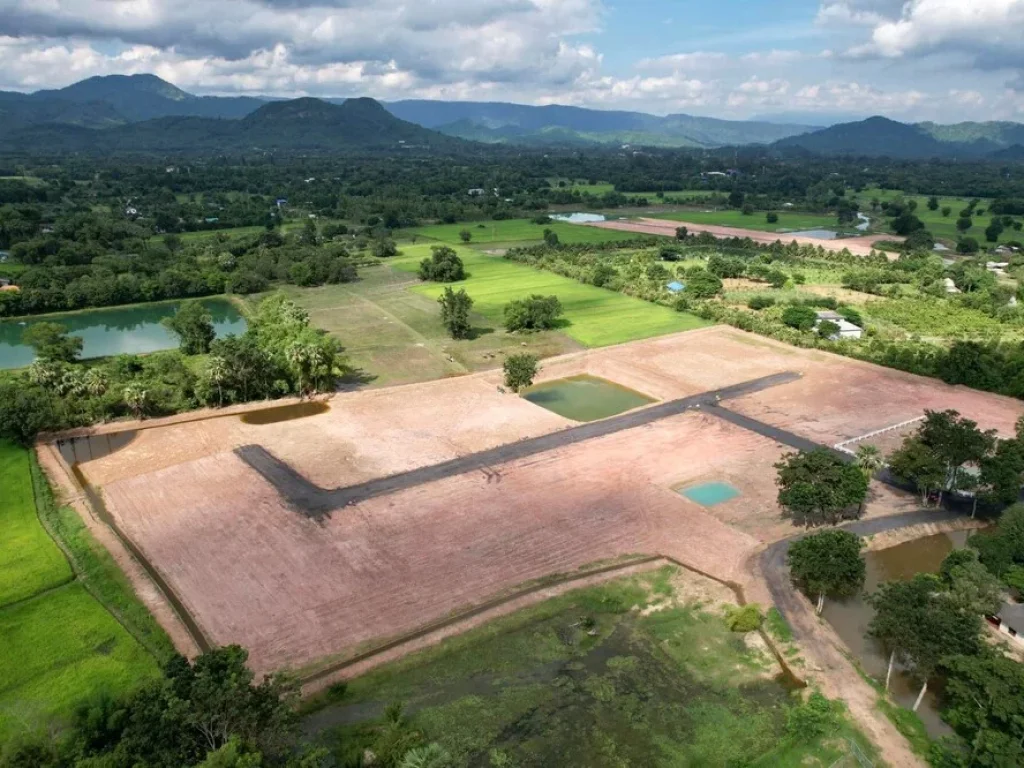 ที่ดินสวย ฮวงจุ้ยดี วิวเขาชะโงก ติดคลองหนองรี ขนาด 1 ไร่ บ้านพร้าว บ้านนา นครนายก