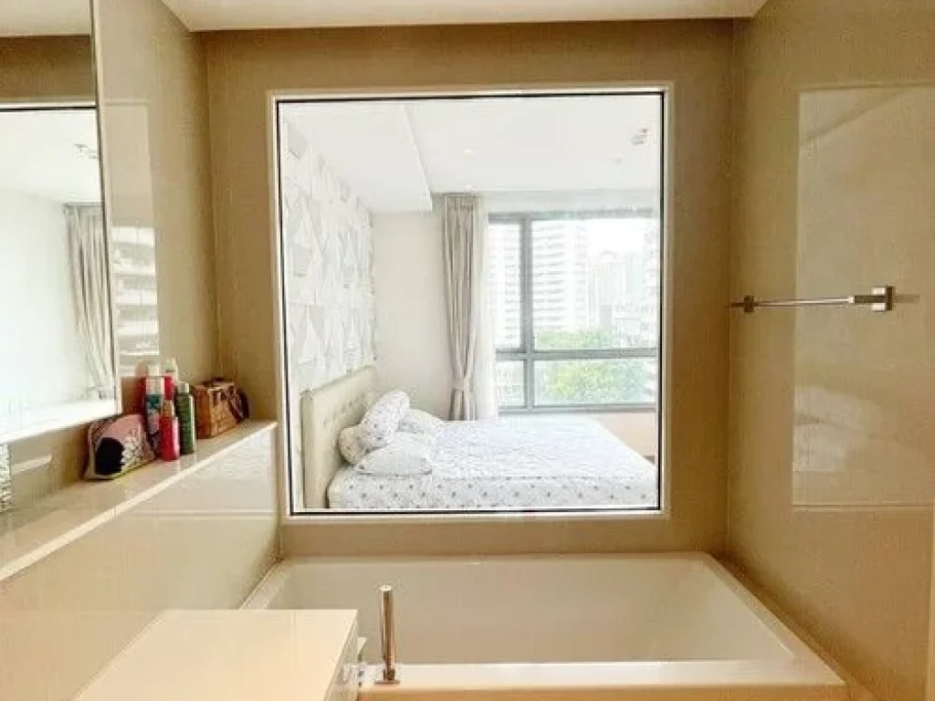 ขายคอนโดหรูใจกลางทองหล่อ 7147 ตรม H Sukhumvit 43  2 bedroom แต่งสวยพร้อมอยู่ วัฒนา กรุงเทพ