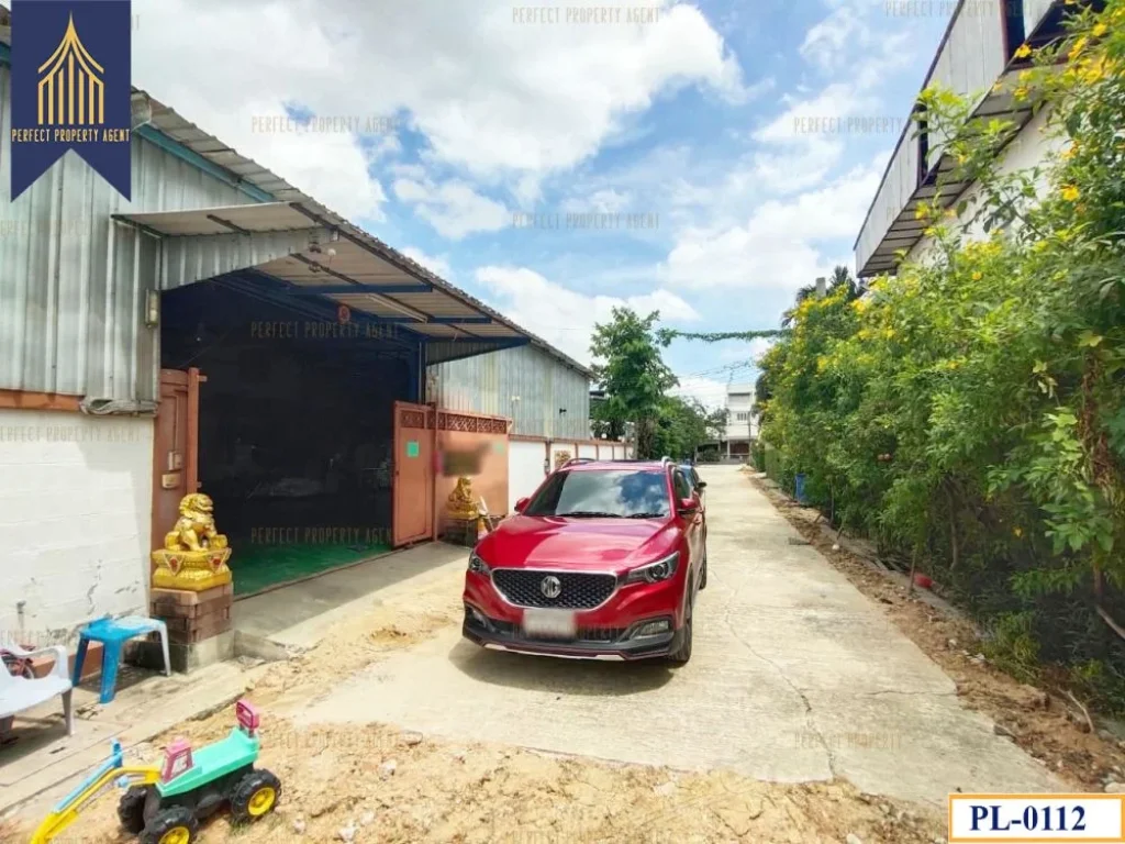 ที่ดินพร้อมโกดังทวีวัฒนา บรมราชชนนี กรุงเทพมหานคร ทำเลดี