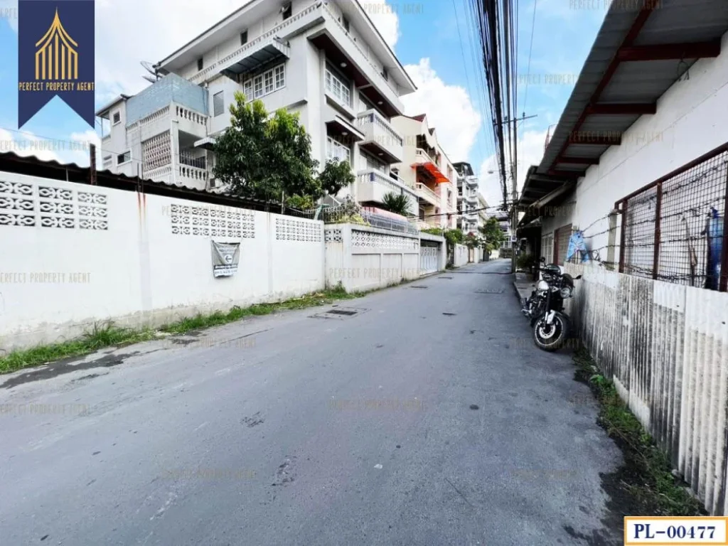 ที่ดินถมแล้ว ถนนสุขุมวิท71 พระโขนงใต้ กรุงเทพมหานคร ทำเลสวย