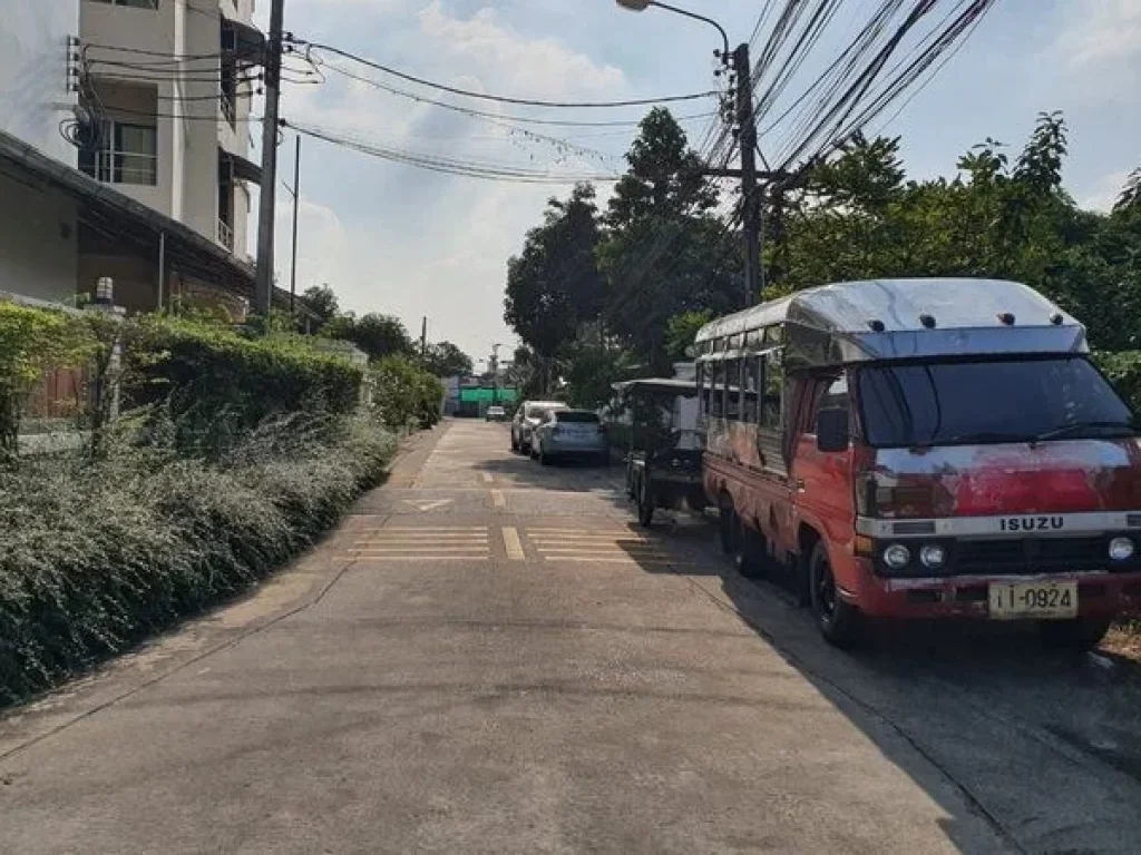 ขายที่ดินซอยอุดมสุข30 ถนนสุขุมวิท เขตบางนา กรุงเทพมหานคร