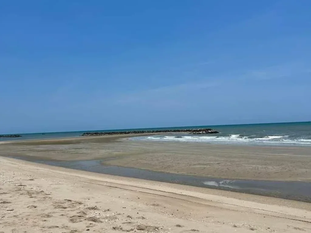 ที่ดินพร้อมกิจการรีสอร์ทติดทะเลหาดเจ้าสำราญ ใจกลางแหล่งท่องเที่ยวหาดเจ้าสำราญ