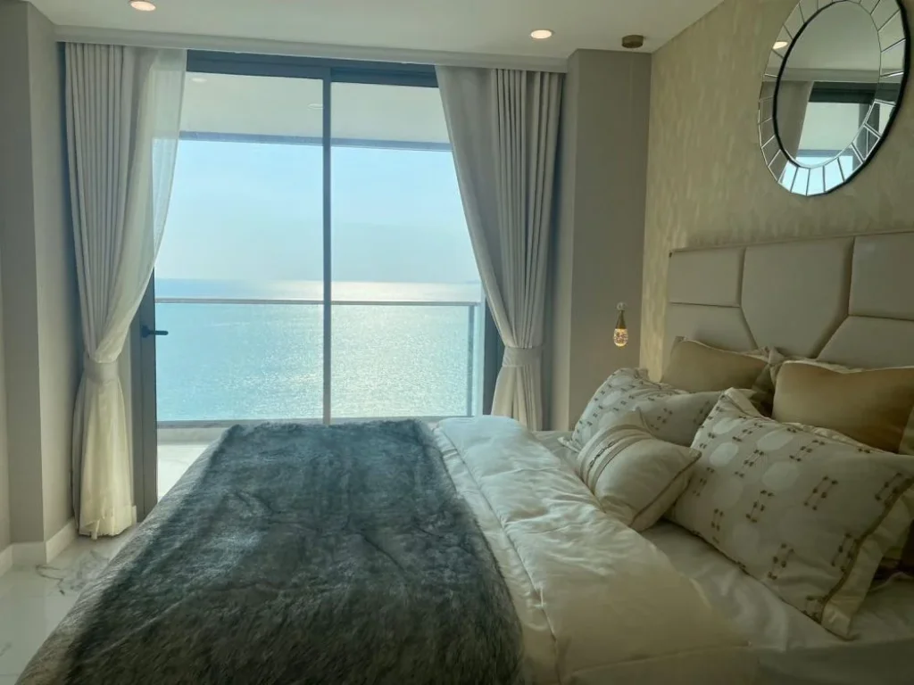 ขาย คอนโด โคปาคาบาน่าบีชจอมเทียน - พัทยา For sale Copacabana studio room hight floor Foriegner name Fully furnished 160000ตรม S03-1190