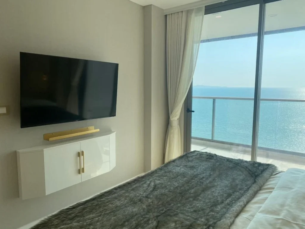 ขาย คอนโด โคปาคาบาน่า บีช จอมเทียน ในพัทยา For sale Copacabana studio room hight floor Foriegner name Fully furnished S03-1197