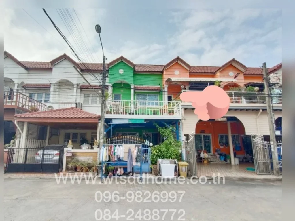 หมู่บ้านนารีนคร ทาวน์เฮ้าส์2ชั้น 211 ตรว 3ห้องนอน 2ห้องน้ำ 1ที่จอดรถ