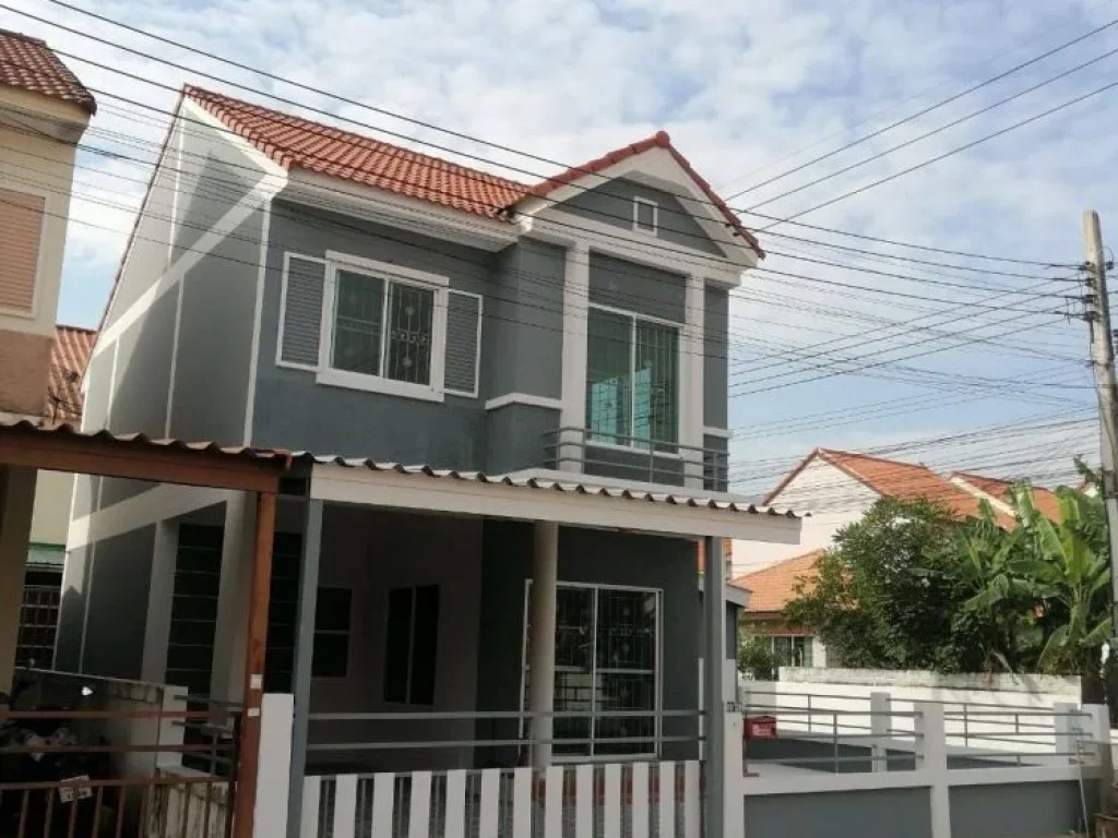 ขายบ้านเดี่ยวหลังมุม 40 ตรว มนันทวัน 10 ถนนเลียบวารี 37 หนองจอก ฟรีค่าโอน