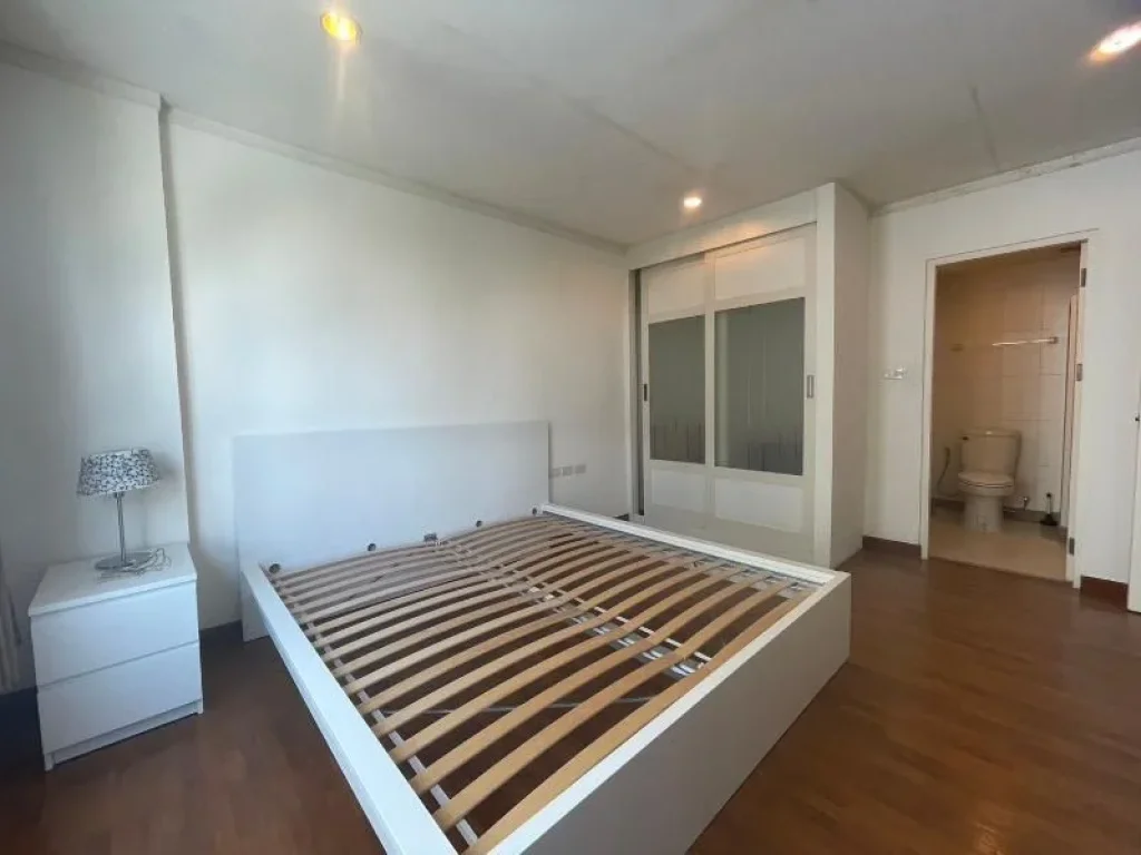 ขายไม่ด่วน แต่คนซื้อด่วน Baan Siri Sukhumvit 13 2 Bedroom 2