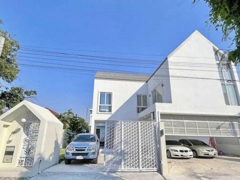 ขาย Pool Villa 3 ชั้น ถนนราชพฤกษ์ ใกล้วงเวียนพระราม 5 200