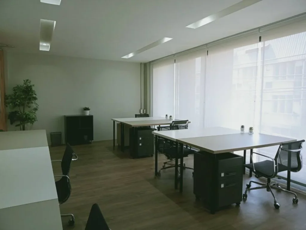 ให้เช่าห้องประชุม จัดสัมมนา รายปี For lease office and