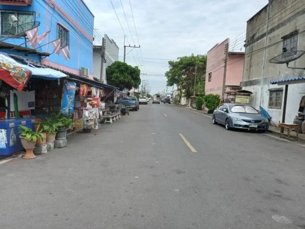 ขายทาวน์เฮ้าส์หมู่บ้านแสงตะวัน คลอง11 ถนนรังสิต-นครนายก