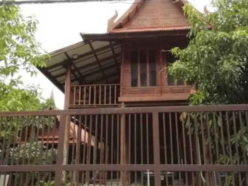 ขายที่ดินพร้อมบ้านทรงไทย 112 ตรว สุขุมวิท 103อุดมสุข ใกล้