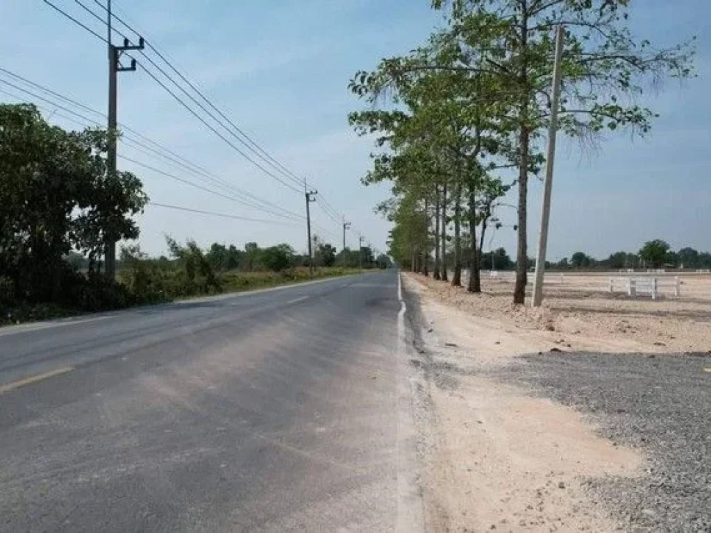 โครงการบ้านสวนสุขสบาย ติดถนนโยธาธิการ อยู่ใกล้ อบตบ้านพริก