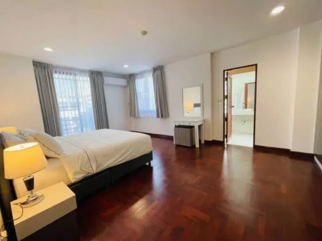 Penthouse 3 Bedroom 300sqm Condo Thonglor 13 for rent