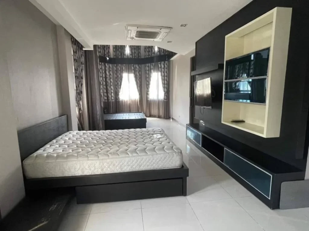 ขายบ้านเดี่ยว 2 ชั้น Fully-furnished โครงการโกลเด้นนครา