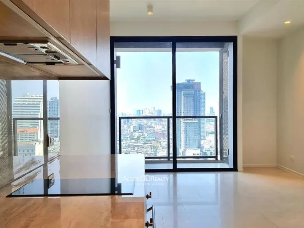 The Lofts Silom เดอะ ลอฟท์ สีลม ห้องมือ 1 ยูนิตสุดท้าย