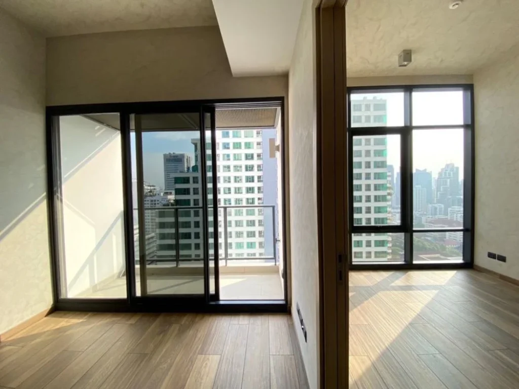 ขาย คอนโดหรู The Lofts Asoke ห้องสวย อยู่ใกล้ MRT 200 เมตร