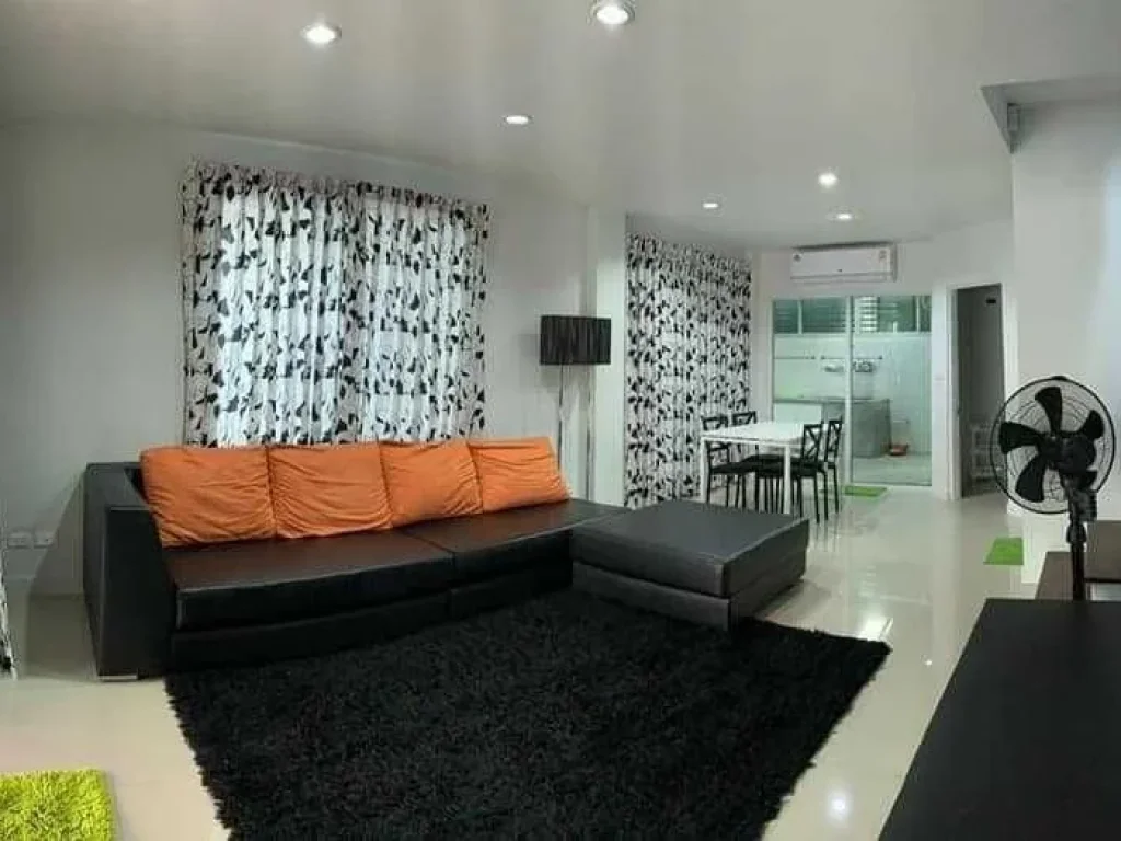 ให้เช่า Town home 3 หมู่บ้าน Town plus เกษตร-นวมินทร์