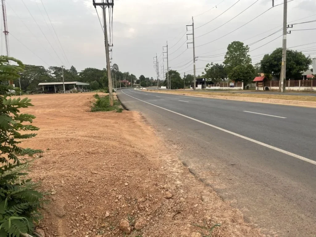 พื้นที่ให้เช่า 3-5ไร่ ติดถนนสี่เลน เยื้องโรงเรียนดงหวายดงขว