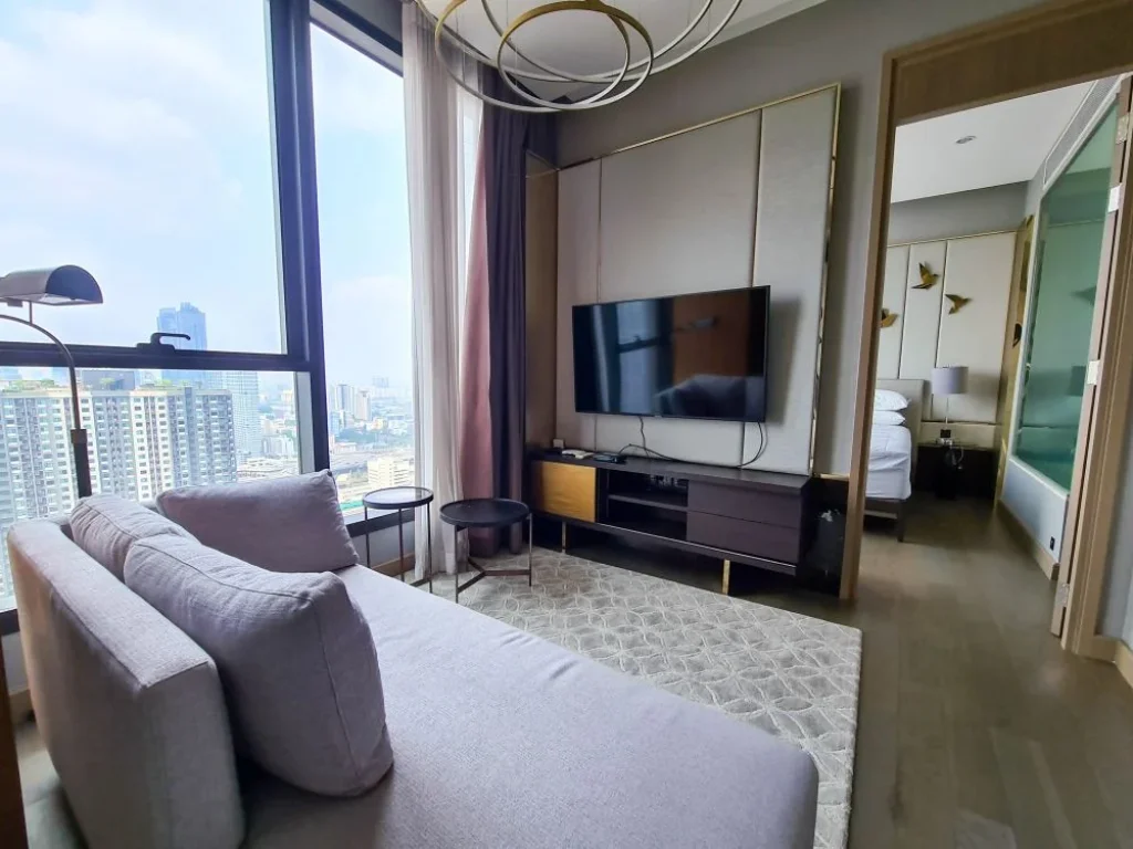 ขายคอนโด The Esse at Singha Complex 1-BR 4872 ตรม ชั้น 32