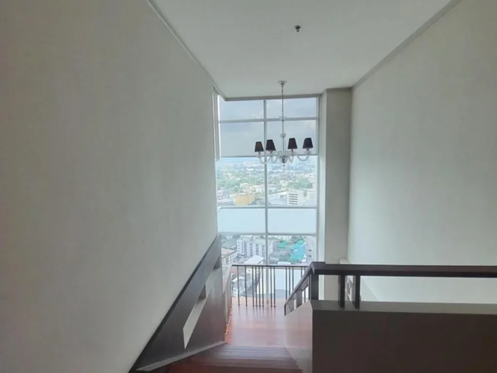 ให้เช่าห้องพักสุดหรู Penthouse Duplex 2 ชั้น ที่ The Four