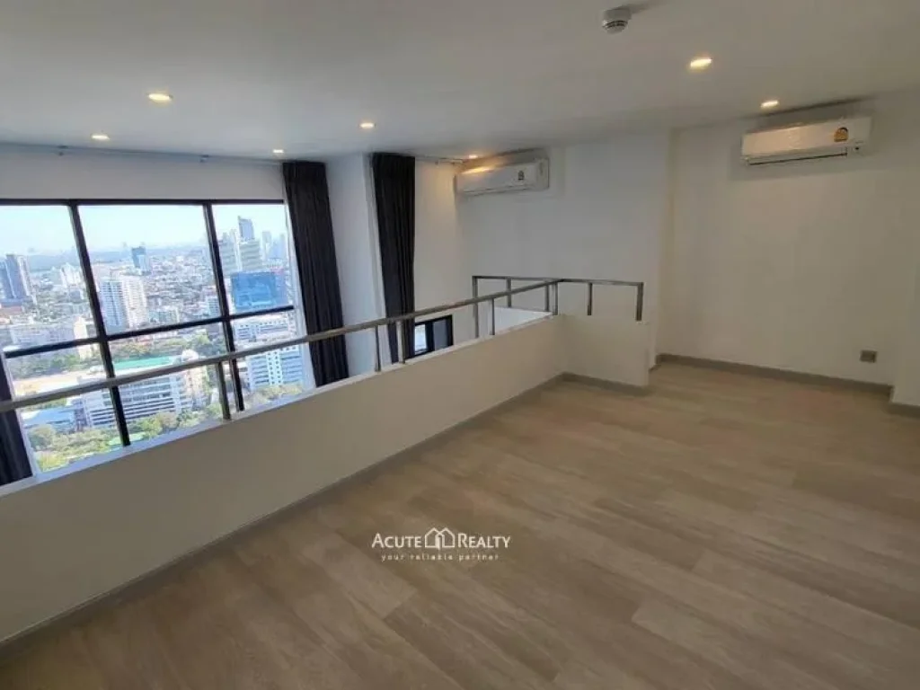 ขาย คอนโด Knightsbridge Prime Sathorn ห้องแบบ Duplex เพดาน